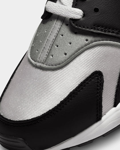 Nike Air Huarache Black/White-Neutral