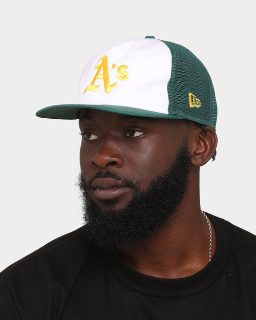 New Era Oakland Athletics 'Team Two-Tone' Prolight Old Golfer Trucker Snapback White/OTC