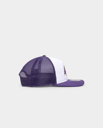 New Era Los Angeles Lakers 'Team Two-Tone' Prolight Old Golfer Trucker Snapback White/OTC