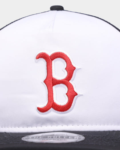 New Era Boston Red Sox 'Team Two-Tone' Prolight Old Golfer Trucker Snapback White/OTC
