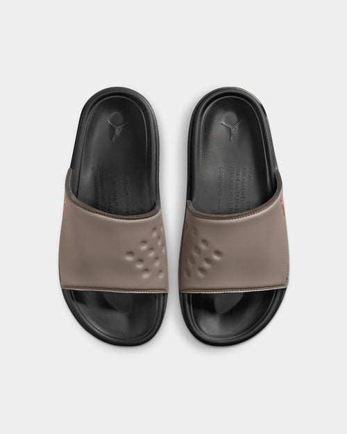 Jordan Play Palomino/Fire Red