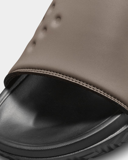 Jordan Play Palomino/Fire Red