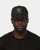 New Era New York Yankees 'Metal Badge' 9FORTY K-Frame Snapback Black/Silver