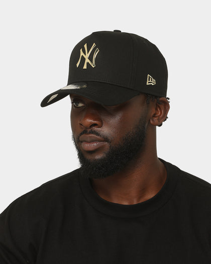 New Era New York Yankees 'Metal Badge' 9FORTY K-Frame Snapback Black/Gold Metallic