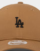 New Era Women's Los Angeles Dodgers 9FORTY Cloth Strap Mini Strapback Med Beige