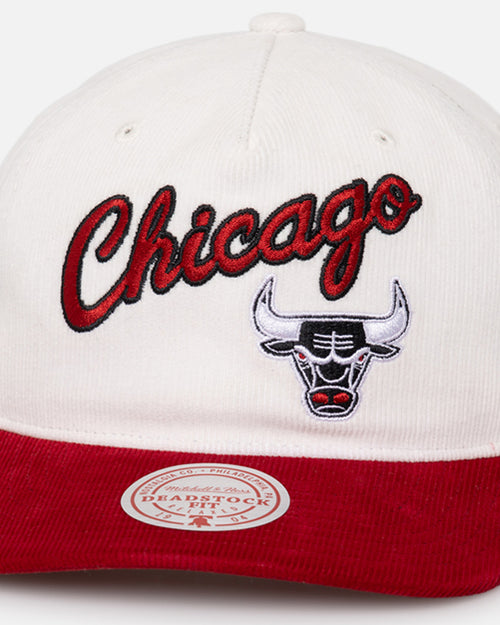 Mitchell & Ness Chicago Bulls History Origin Snapback White/Red
