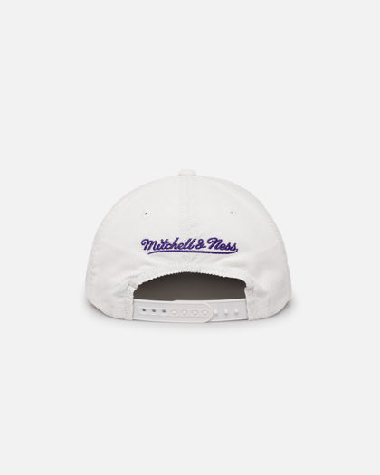 Mitchell & Ness Los Angeles Lakers History Origin Snapback White/Purple