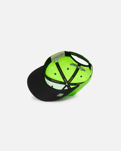 Mitchell & Ness Seattle Sonics Nylon Deadstock 2-Tone Snapback Neon Green/Black