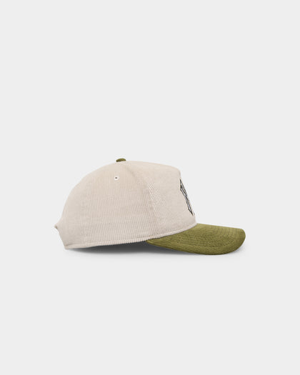 New Era New York Yankees 'Dusty Olive' Corduroy Golfer Snapback Green Med