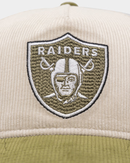 New Era Las Vegas Raiders 'Dusty Olive' Corduroy Golfer Snapback Green Med