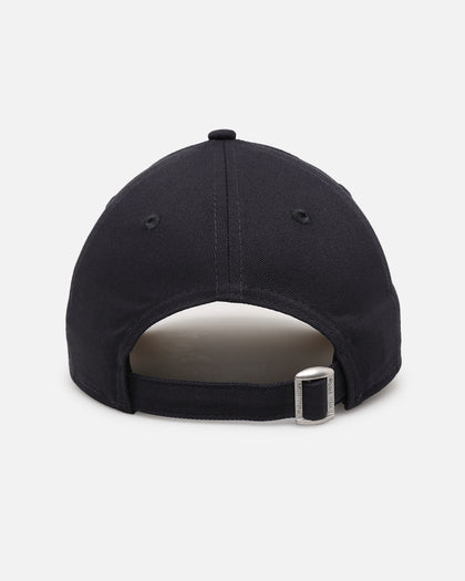 New Era Women's New York Yankees 9FORTY Strapback OTC