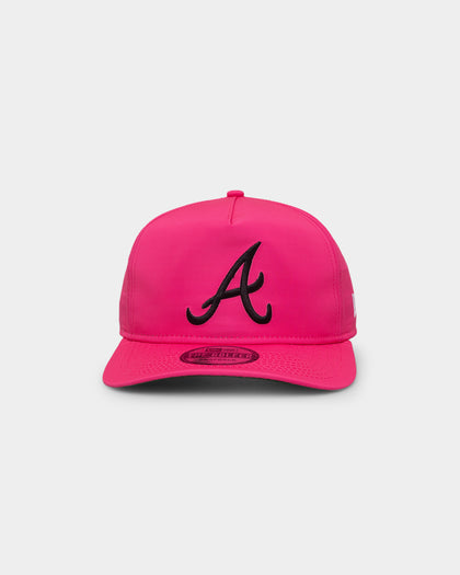 New Era Atlanta Braves 'Citrus Glow' Prolight Golfer Snapback Neon Pink