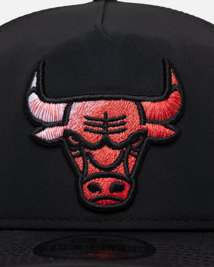 New Era Chicago Bulls Golfer Pre-Curved Snapback Black/OTC