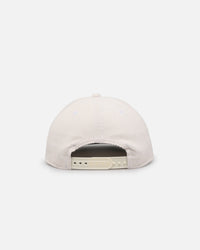 New Era Atlanta Braves 'Currency Corduroy' Golfer Pre-Curved Snapback Chrome White