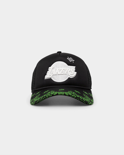 New Era Los Angeles Lakers 'Glow In The Dark' 9FORTY A-Frame Trucker Snapback Black/Neon Green