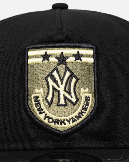 New Era New York Yankees 'Military Patch' Pre-Curved Golfer Snapback Black