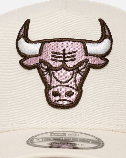 New Era Chicago Bulls 'Neapolitan Chrome' 9FORTY A-Frame Snapback Chrome/Pink Met