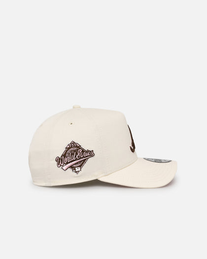 New Era Atlanta Braves 'Neapolitan Chrome' 9FORTY A-Frame Snapback Chrome/Pink Met