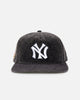 New Era New York Yankees 'Washed Corduroy Golfer' Pre-Curved Golfer Snapback Washed Black