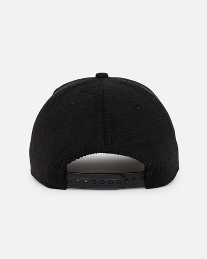 New Era New York Yankees 'Corduroy Roses' Golfer Pre-Curved Snapback Black Corduroy/White