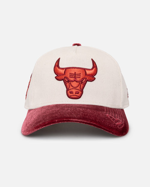 New Era Chicago Bulls 'Premium Corduroy Velvet' 9FORTY A-Frame Snapback Chrome White/Cardinal