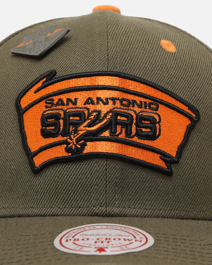 Mitchell & Ness San Antonio Spurs 'Harmony of Hues' Pro Crown Snapback Olive/Orange
