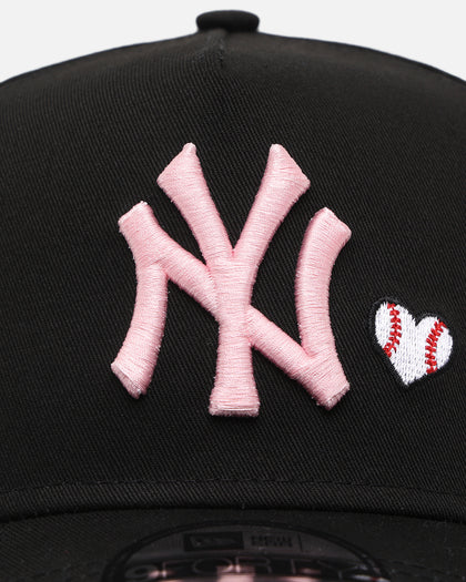 New Era New York Yankees 'Opening Day' 9FORTY A-Frame Snapback Black/Pink