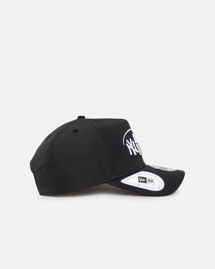 New Era New York Yankees Golf Prolite 9FORTY A-Frame Snapback Black