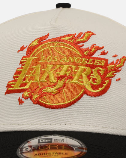 New Era Los Angeles Lakers 'Flame' 9FORTY A-Frame Snapback Chrome White/Black