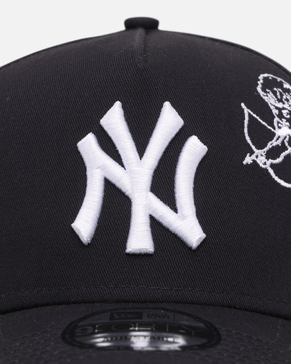 New Era New York Yankees 'Cherub Official Team Color' 9FORTY A-Frame Snapback Navy