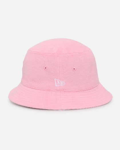 New Era Australian Open '25 Reversible Terry Bucket Hat Pastel Pink