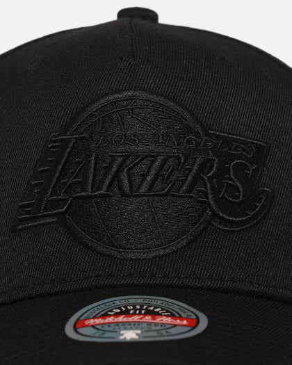 Mitchell & Ness Los Angeles Lakers 'Triple Black Core Classic' MVP Snapback Black