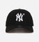 New Era New York Yankees 'Pink Satin Hearts 2.0' 9FORTY A-Frame Snapback Black/Pink