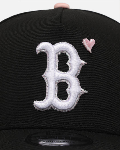 New Era Boston Red Sox 'Pink Satin Hearts 2.0' 9FORTY A-Frame Snapback Black/Pink