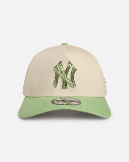 New Era New York Yankees 'Jelly Crystals Collection' 9FORTY A-Frame Snapback Chrome White/Green