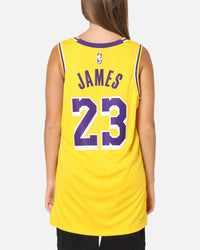 Nike Los Angeles Lakers Lebron James Dri-FIT Swingman Jersey Amarillo
