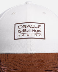 New Era X Red Bull Racing F1 'Contrast Visor' 9FORTY Strapback Light Beige