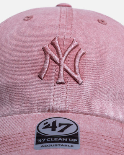 47 Brand New York Yankees 'Mist' 47 Clean Up Strapback Pink