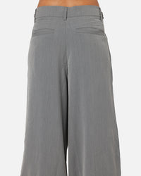 XXIII Pleated Pant Grey