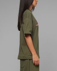 Loiter Hybrid Premium T-Shirt Olive/Pink