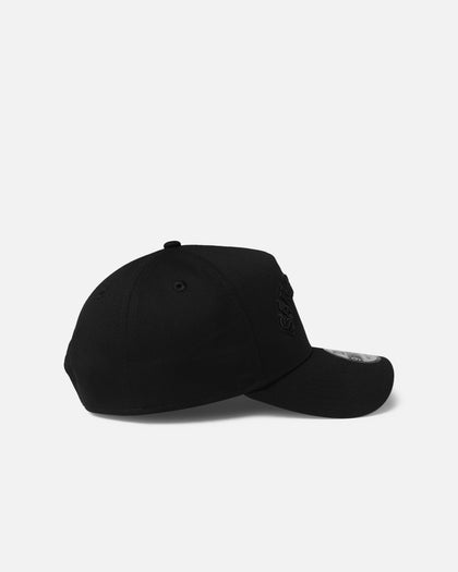 New Era San Antonio Spurs 'NBA Black On Black' 9FORTY A-Frame Snapback Black