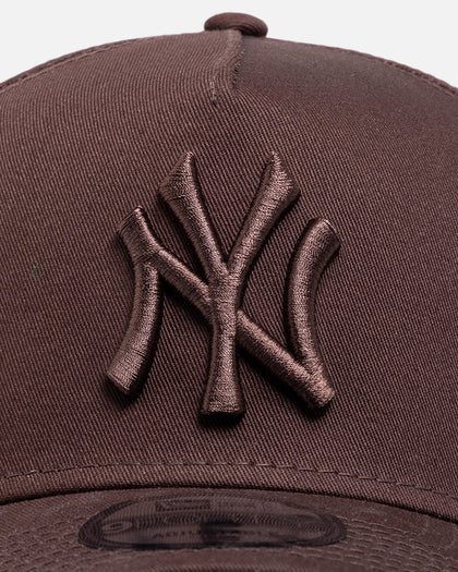 New Era New York Yankees 'Burnt Wood' 9FORTY A-Frame Snapback Burnt Wood