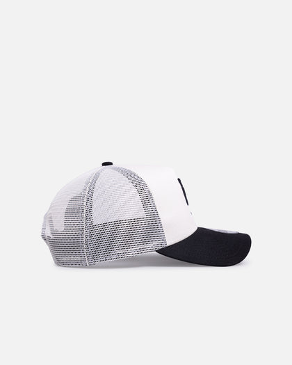 New Era Los Angeles Dodgers 'Upside Down Logo' 9FORTY A-Frame Trucker Snapback White/Black