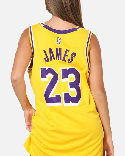 Nike Los Angeles Lakers Lebron James Dri-FIT Swingman Jersey Amarillo