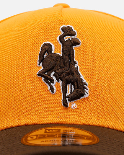 New Era Wyoming Cowboys 'Walnut Visor' 9FORTY A-Frame Snapback Walnut