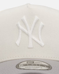 New Era New York Yankees 'Too Clean' 9FORTY A-Frame Snapback Chrome