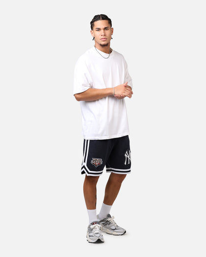 New Era New York Yankees 'Logo Select Official Team Colors' Shorts OTC