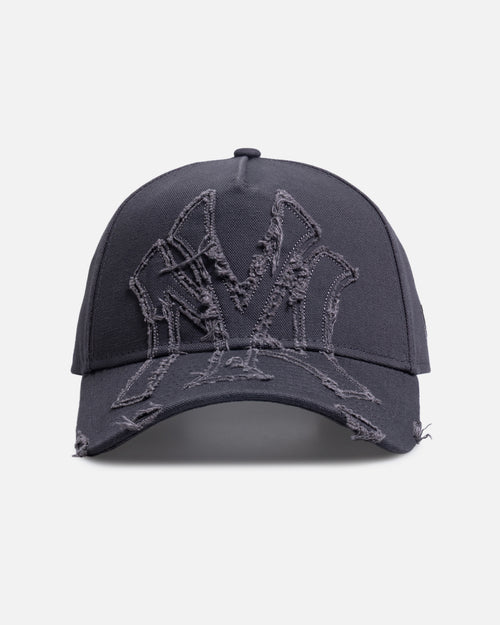 New Era New York Yankees 'Applique Distressed' 9FORTY A-Frame Snapback Dark Grey