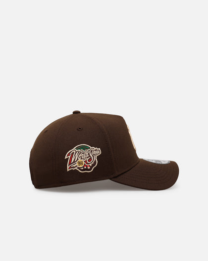 New Era New York Yankees 'Stay Classy' 9FORTY A-Frame Snapback Walnut