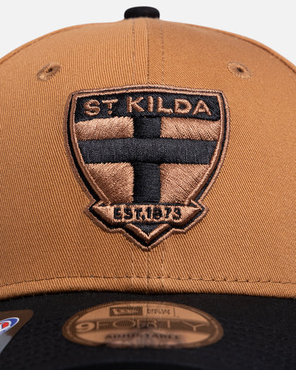 New Era St Kilda Saints 'AFL 2026' 9FORTY Strapback Med Beige